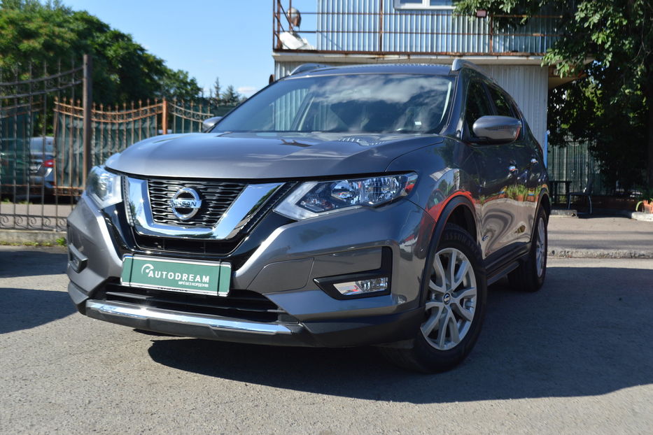 Продам Nissan Rogue Pure drive Hybrid SV 2017 года в Одессе