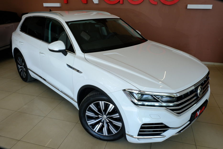 Продам Volkswagen Touareg 2018 года в Одессе