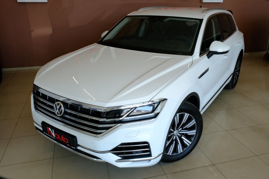 Продам Volkswagen Touareg 2018 года в Одессе