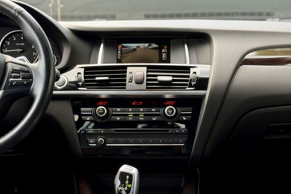 Продам BMW X4 20i AT (184 к.с.) xDrive 2016 года в Киеве