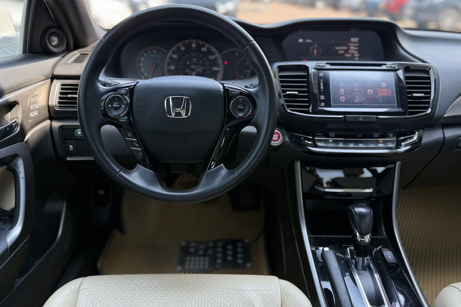 Продам Honda Accord 2.4 AT (188 к.с.) 2015 года в Киеве