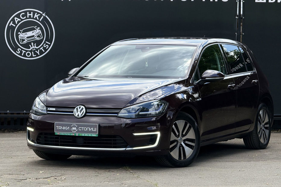 Продам Volkswagen e-Golf 35.8 kWh (136 к.с.) Highline 2018 года в Киеве