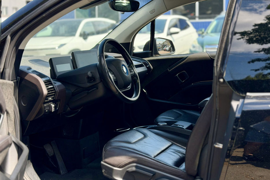 Продам BMW 3 Series GT I3 I01 (FL)  •  33.2 kWh  2017 года в Киеве