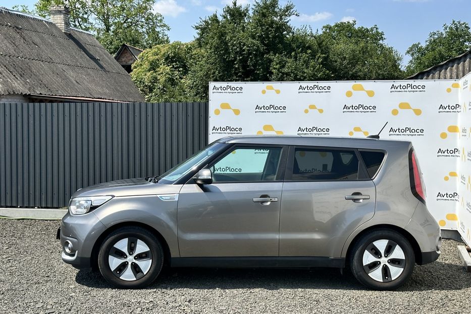 Продам Kia Soul 33 квт 2018 года в Луцке