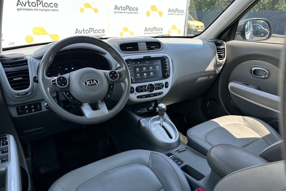 Продам Kia Soul 33 квт 2018 года в Луцке