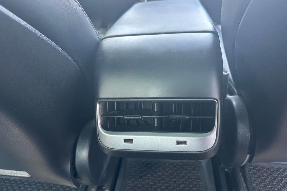 Продам Tesla Model 3 2019 года в Черновцах