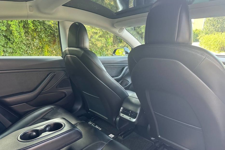 Продам Tesla Model 3 2019 года в Черновцах