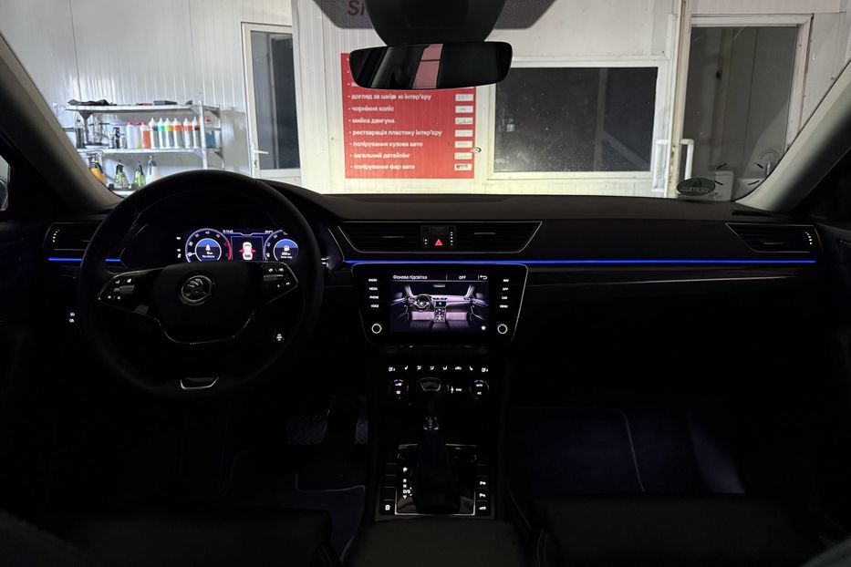 Продам Skoda Superb 2.0 TDI 150 к.с ШКІРА FULL LED 2021 года в Львове