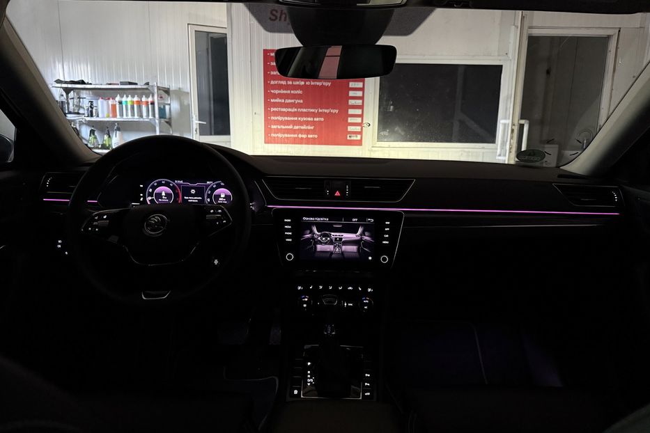 Продам Skoda Superb 2.0 TDI 150 к.с ШКІРА FULL LED 2021 года в Львове