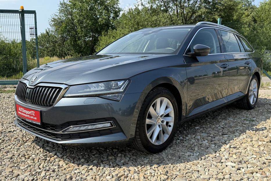 Продам Skoda Superb 2.0 TDI 150 к.с ШКІРА FULL LED 2021 года в Львове