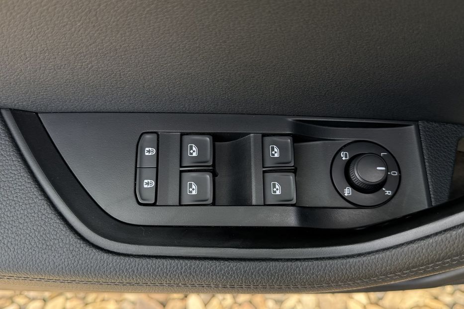 Продам Skoda Superb 2.0 TDI 150 к.с ШКІРА FULL LED 2021 года в Львове