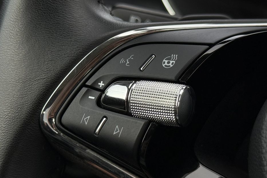 Продам Skoda Superb 2.0 TDI 150 к.с ШКІРА FULL LED 2021 года в Львове