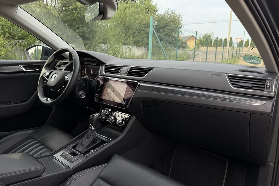 Продам Skoda Superb 2.0 TDI 150 к.с ШКІРА FULL LED 2021 года в Львове