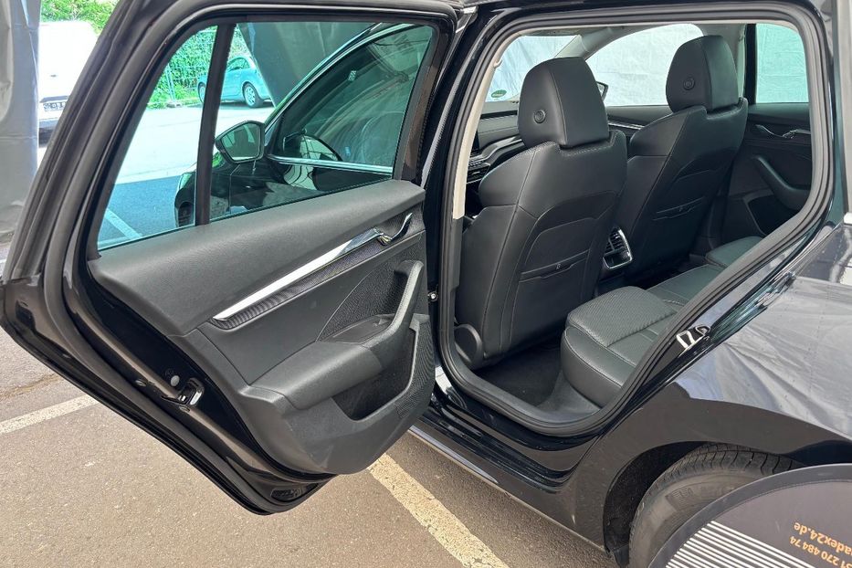Продам Skoda Octavia First Edition авто в польщі 2020 года в Львове
