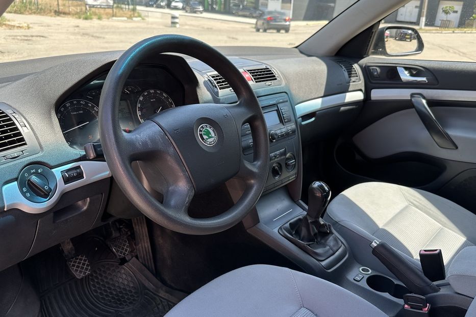 Продам Skoda Octavia A5 2006 года в Николаеве
