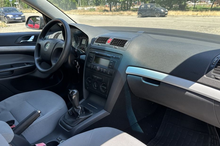 Продам Skoda Octavia A5 2006 года в Николаеве