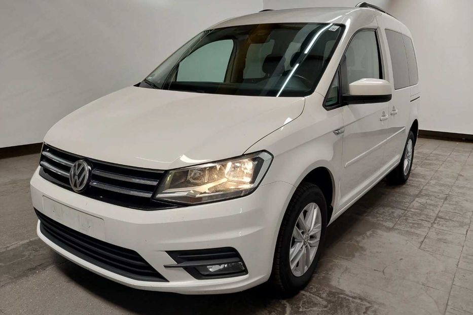 Продам Volkswagen Caddy пасс. Comfort цілий 75kw v2766 2021 года в Луцке