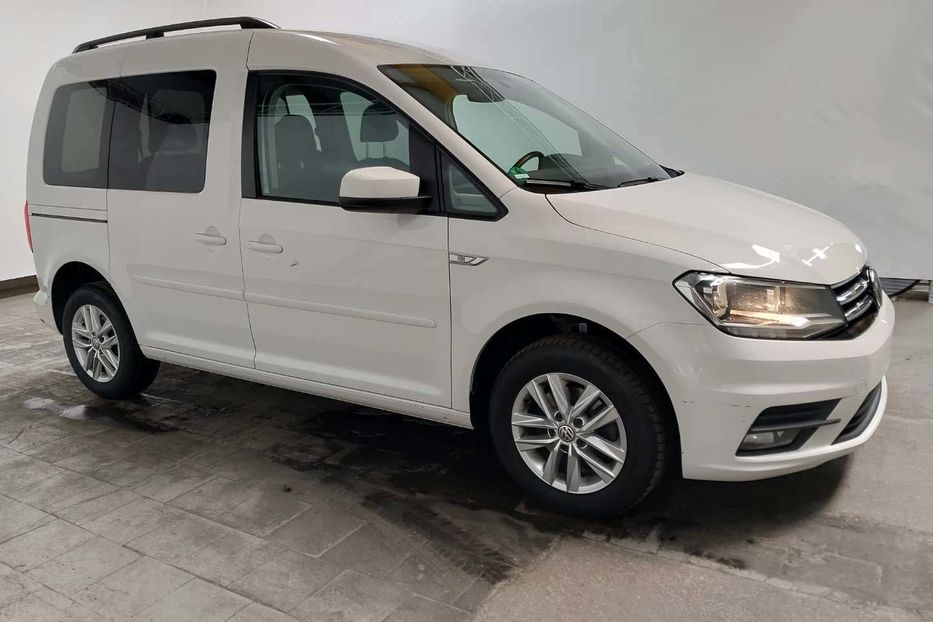 Продам Volkswagen Caddy пасс. Comfort цілий 75kw v2766 2021 года в Луцке