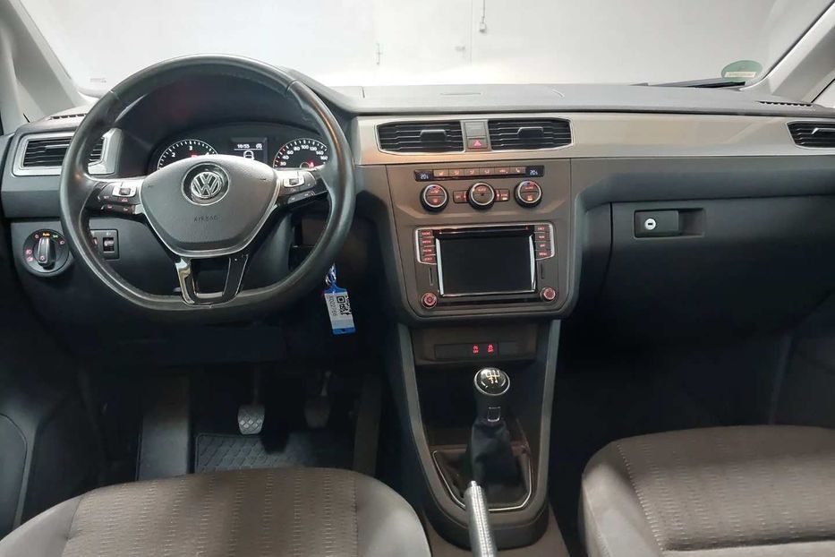 Продам Volkswagen Caddy пасс. Comfort цілий 75kw v2766 2021 года в Луцке