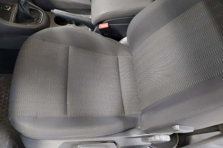 Продам Volkswagen Caddy пасс. Comfort цілий 75kw v2766 2021 года в Луцке
