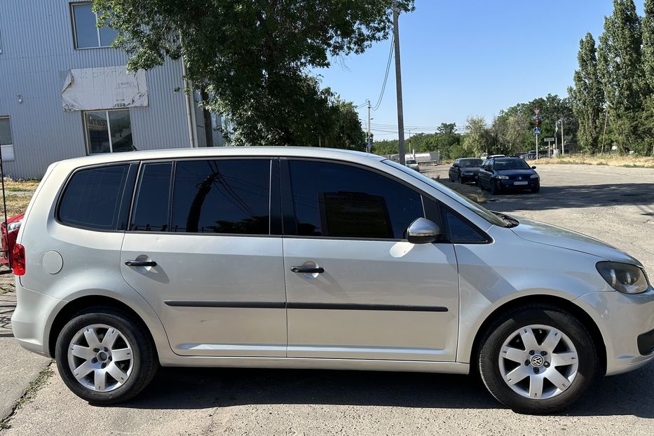 Продам Volkswagen Touran 2011 года в Николаеве
