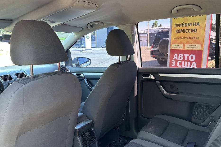 Продам Volkswagen Touran 2011 года в Николаеве