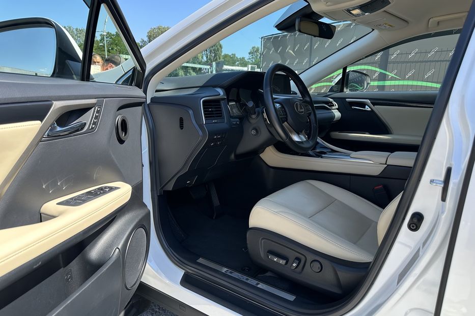Продам Lexus RX 300 Executive+ 2021 года в Киеве
