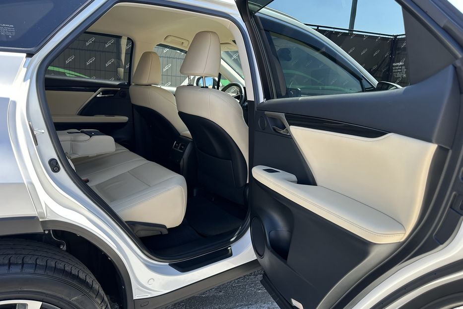 Продам Lexus RX 300 Executive+ 2021 года в Киеве