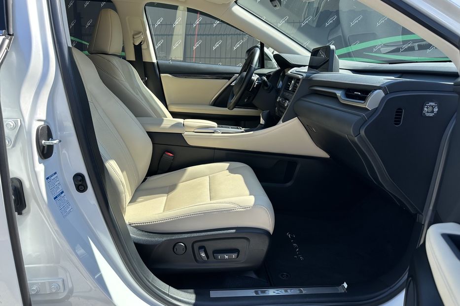 Продам Lexus RX 300 Executive+ 2021 года в Киеве