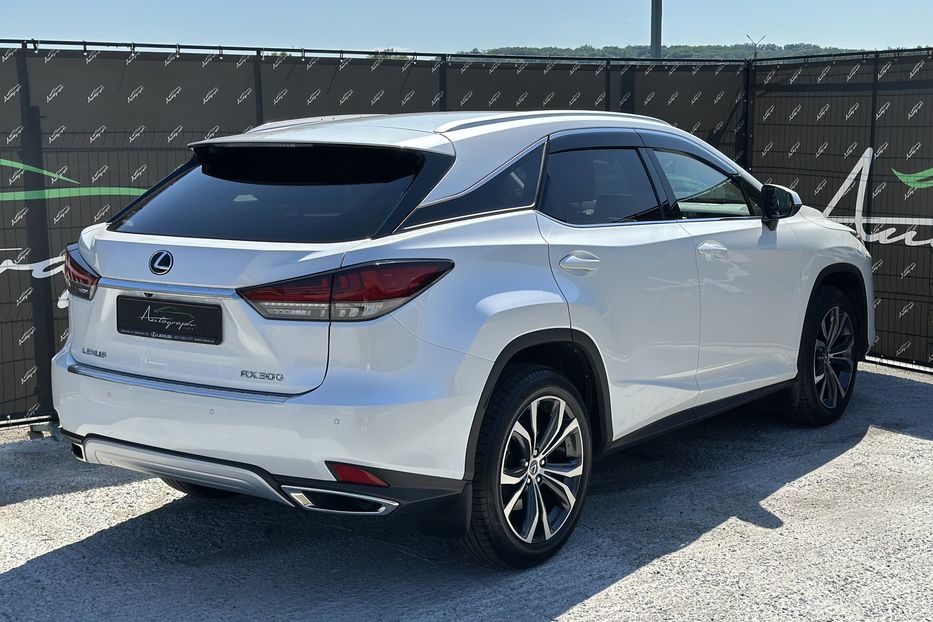 Продам Lexus RX 300 Executive+ 2021 года в Киеве