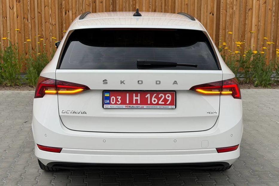 Продам Skoda Octavia A8 4X4 LED НЕ МАЛЬОВАНА 2022 года в Львове