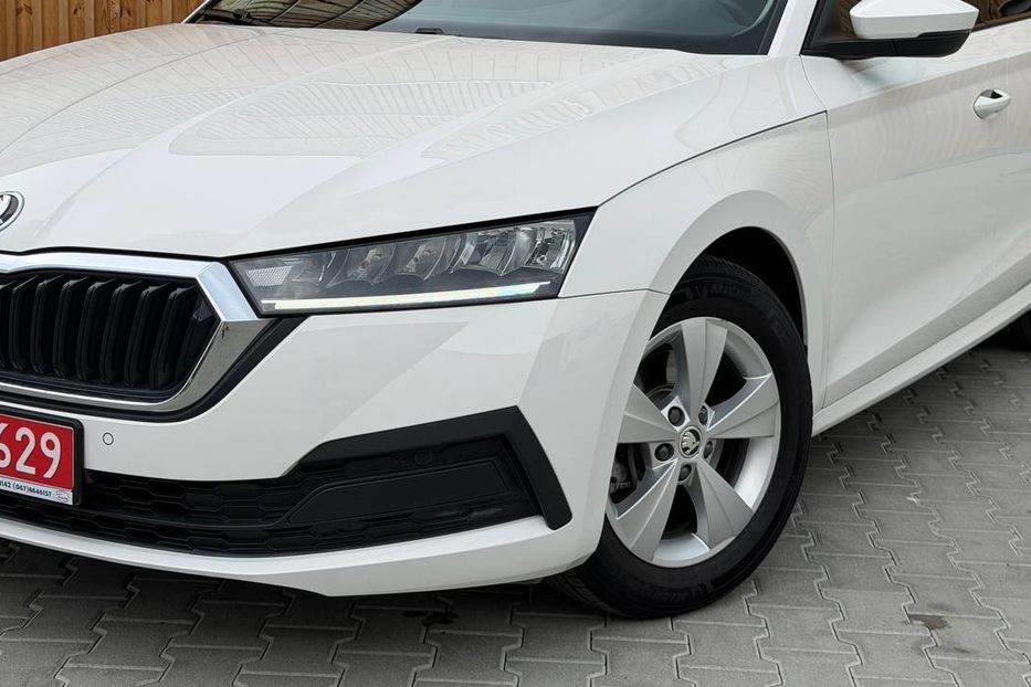 Продам Skoda Octavia A8 4X4 LED НЕ МАЛЬОВАНА 2022 года в Львове