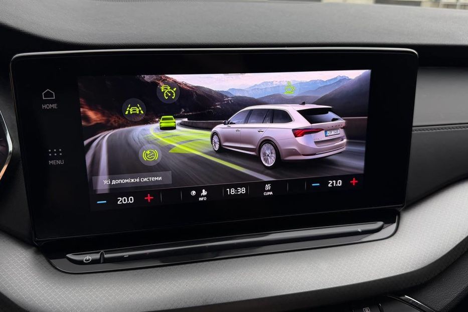 Продам Skoda Octavia A8 4X4 LED НЕ МАЛЬОВАНА 2022 года в Львове