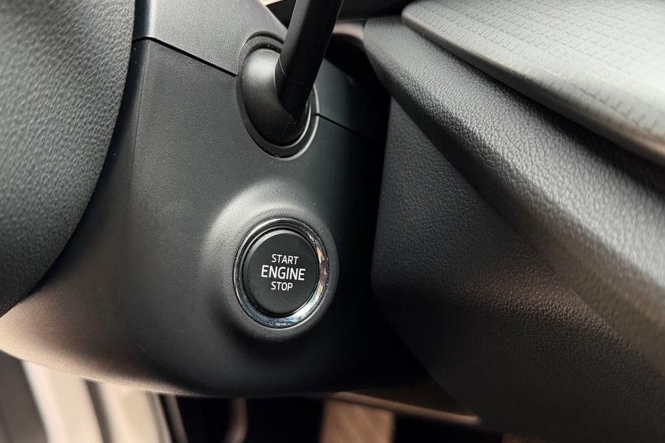 Продам Skoda Octavia A8 4X4 LED НЕ МАЛЬОВАНА 2022 года в Львове