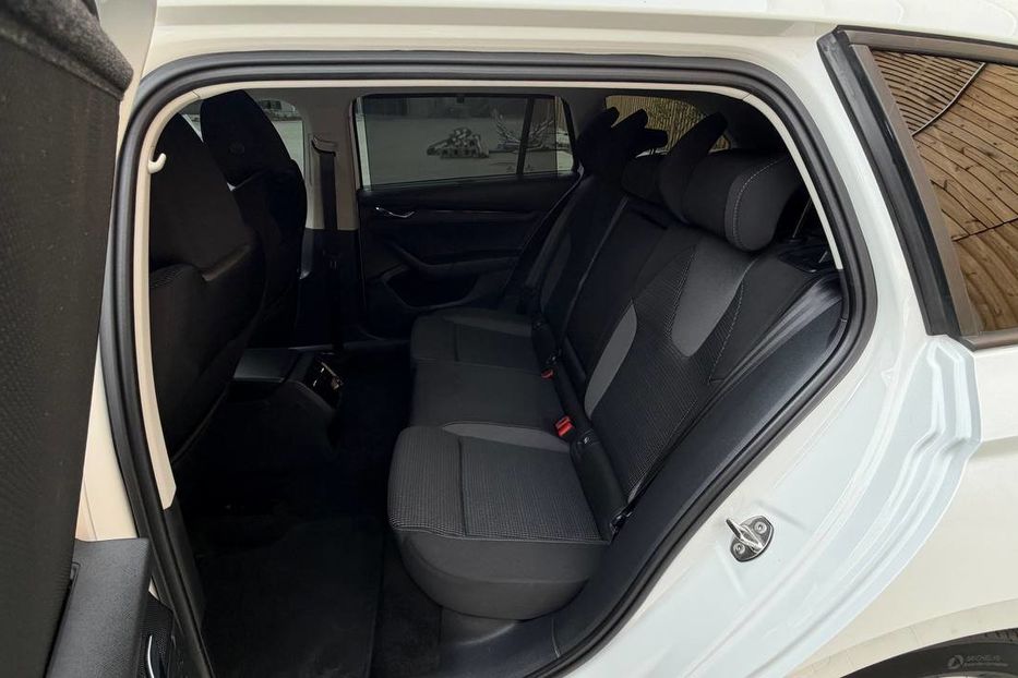 Продам Skoda Octavia A8 4X4 LED НЕ МАЛЬОВАНА 2022 года в Львове