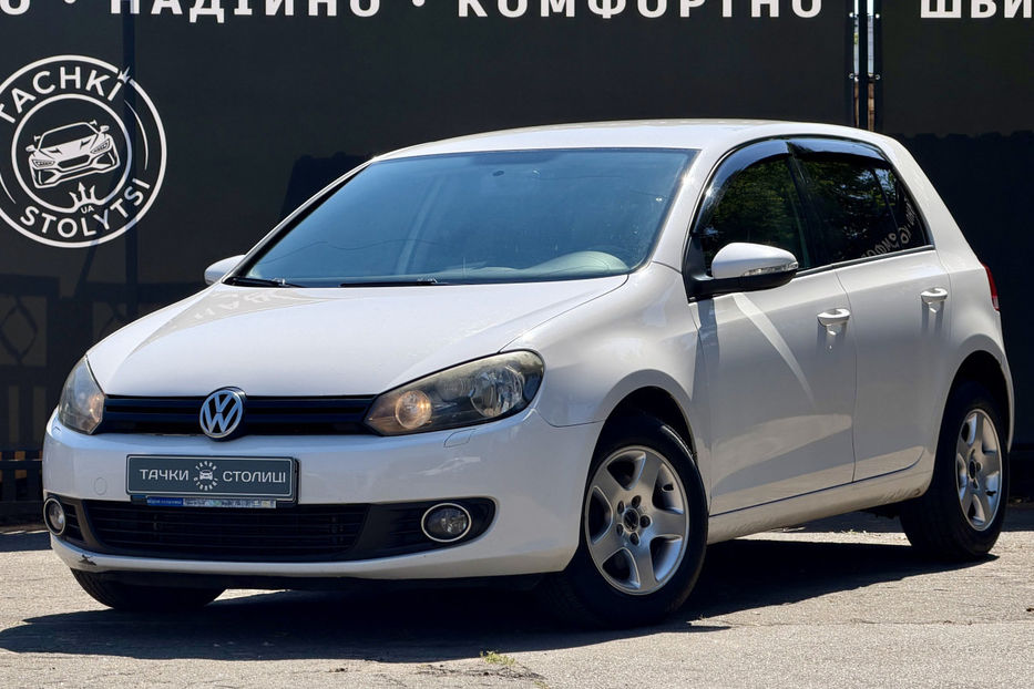 Продам Volkswagen Golf  VI 1.6 DSG (102 к.с.) 2010 года в Киеве