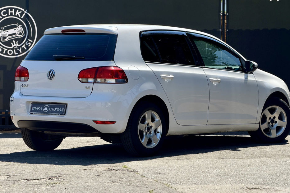 Продам Volkswagen Golf  VI 1.6 DSG (102 к.с.) 2010 года в Киеве