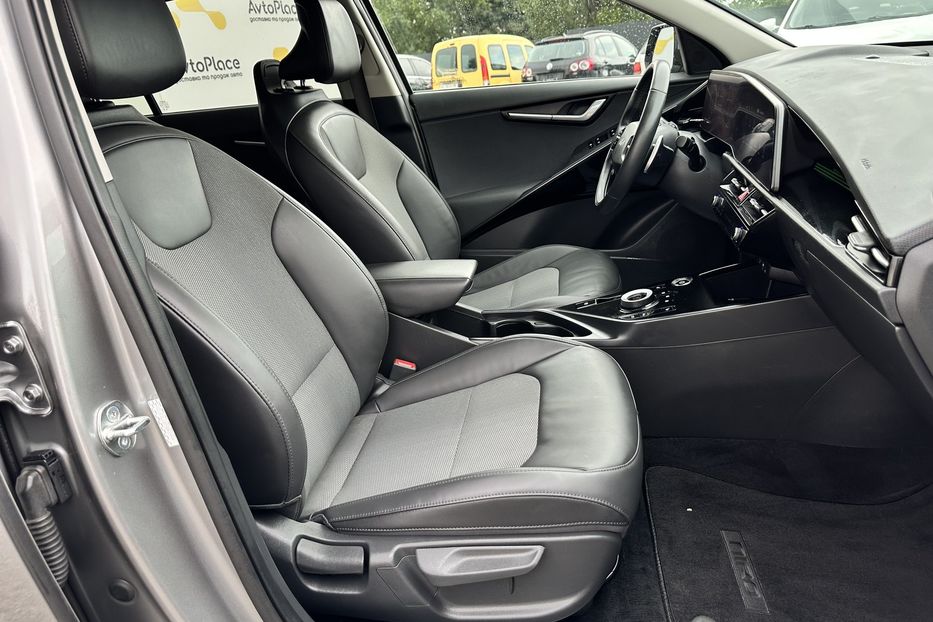 Продам Kia Niro 2023 года в Луцке