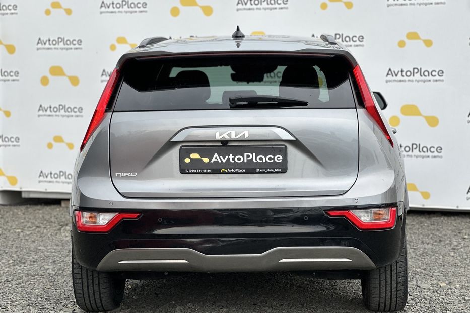 Продам Kia Niro 2023 года в Луцке