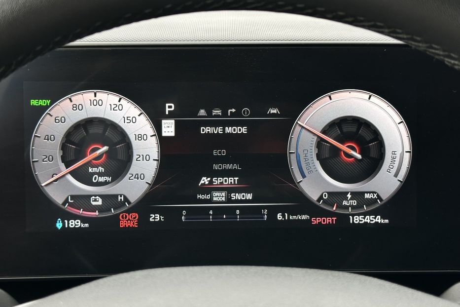 Продам Kia Niro 2023 года в Луцке