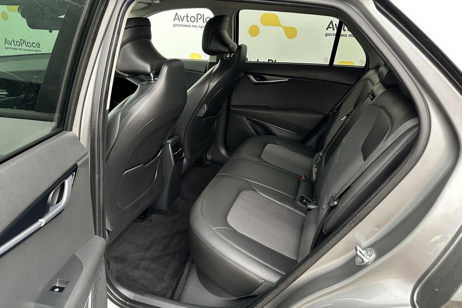 Продам Kia Niro 2023 года в Луцке