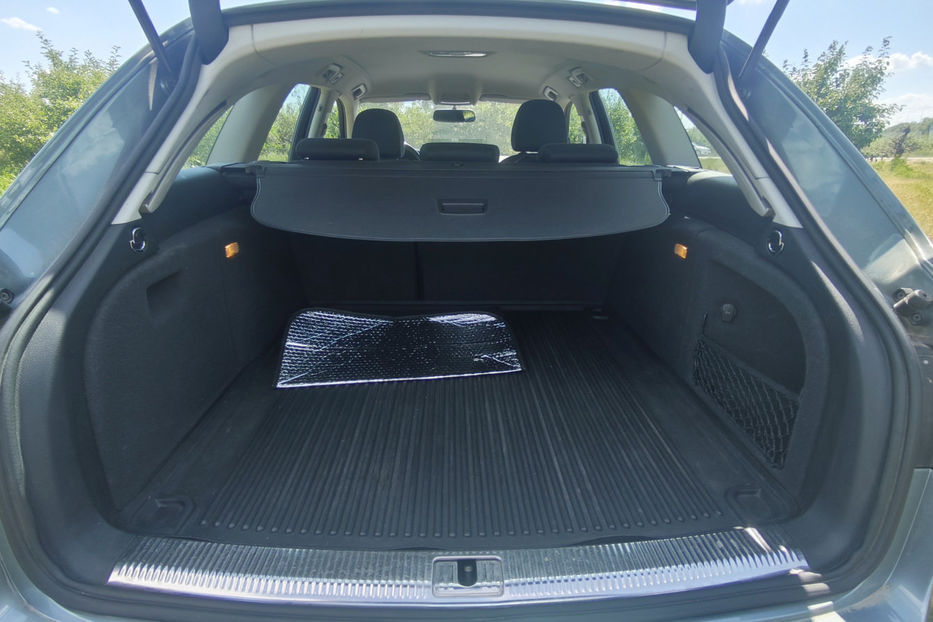 Продам Audi A4 Allroad 2.0 TFSI AT (211 к.с.) Quattro 2011 года в Киеве