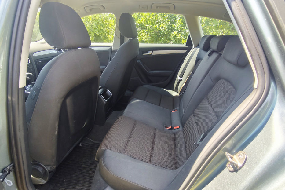 Продам Audi A4 Allroad 2.0 TFSI AT (211 к.с.) Quattro 2011 года в Киеве