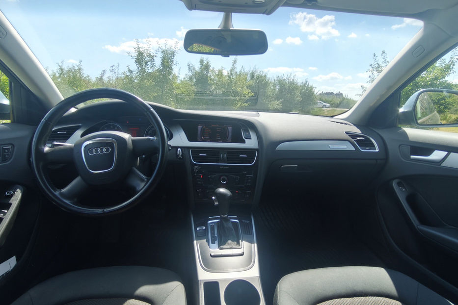 Продам Audi A4 Allroad 2.0 TFSI AT (211 к.с.) Quattro 2011 года в Киеве