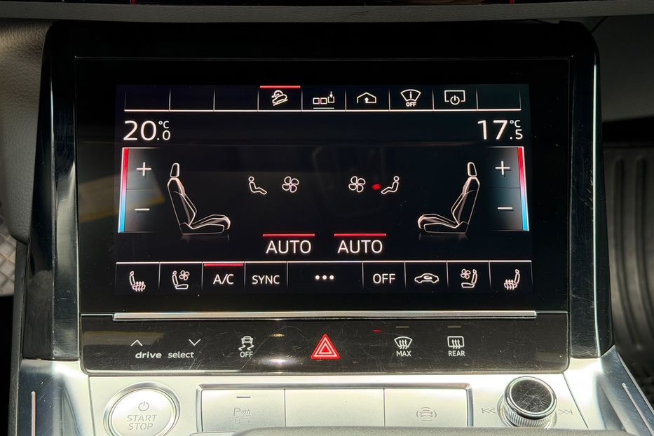 Продам Audi E-Tron 2019 года в Киеве