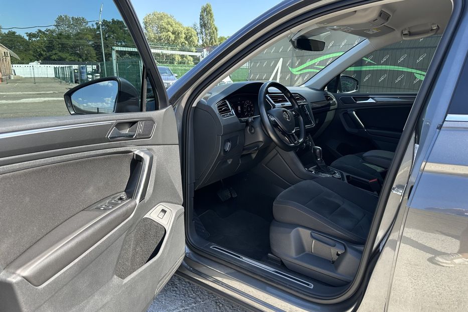 Продам Volkswagen Tiguan TDI 4motion 2018 года в Киеве