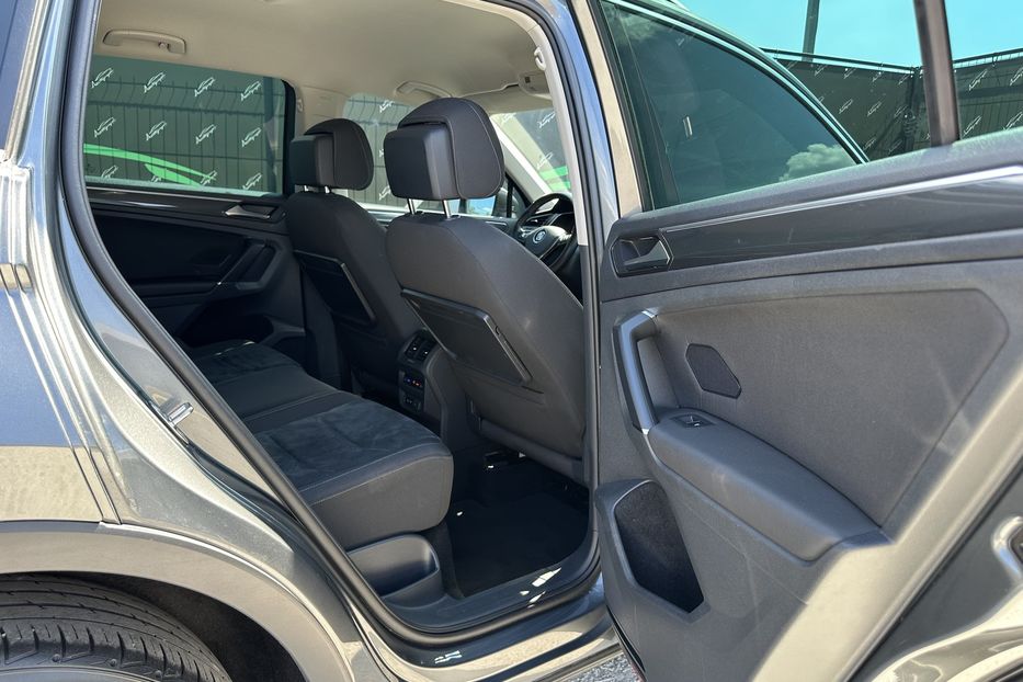 Продам Volkswagen Tiguan TDI 4motion 2018 года в Киеве