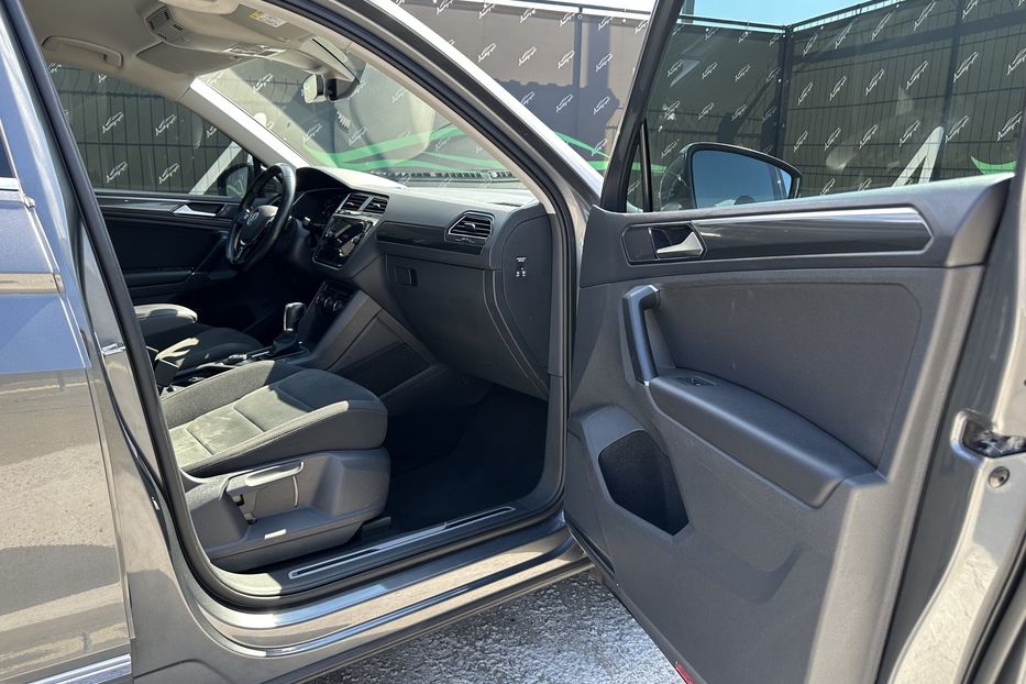 Продам Volkswagen Tiguan TDI 4motion 2018 года в Киеве