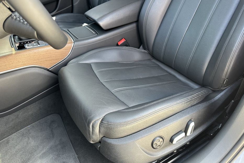 Продам Audi A6 3.0 TDI QUATTRO 2015 года в Киеве