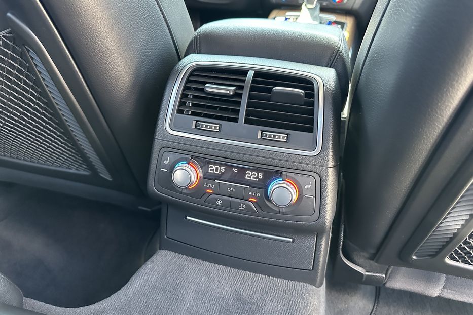 Продам Audi A6 3.0 TDI QUATTRO 2015 года в Киеве